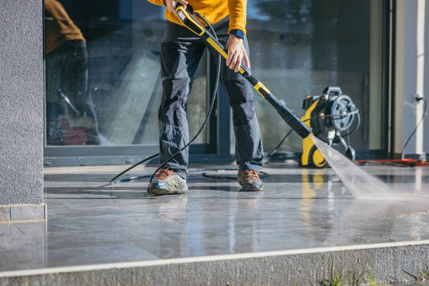 Pressure Washing Contractors in Aquebogue, NY