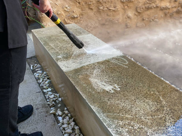 Best Garage Pressure Washing  in Aquebogue, NY